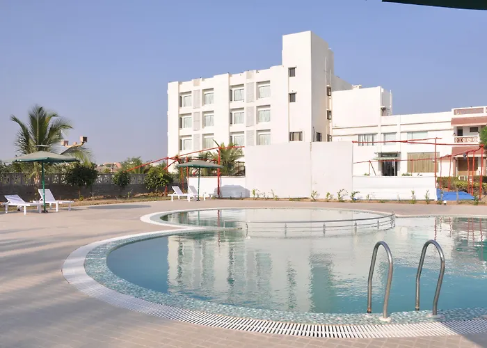 Goverdhan Greens Resort
