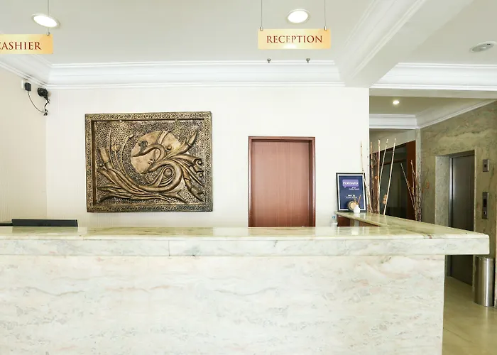 Treebo Komfort Suites, 3 Km From Mysore Palace
