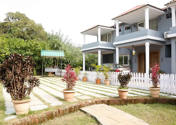 Treebo Jp Cottage With Swimming Pool