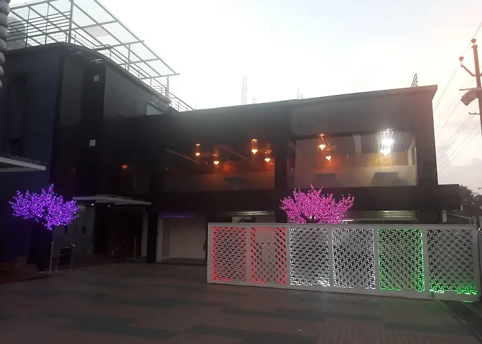 Hotel The Raso