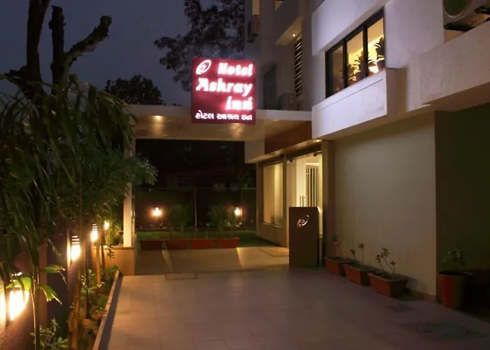 Hotel Ashray Inn