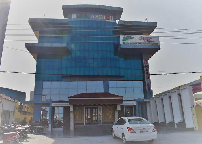 Hotel Ashish Continental