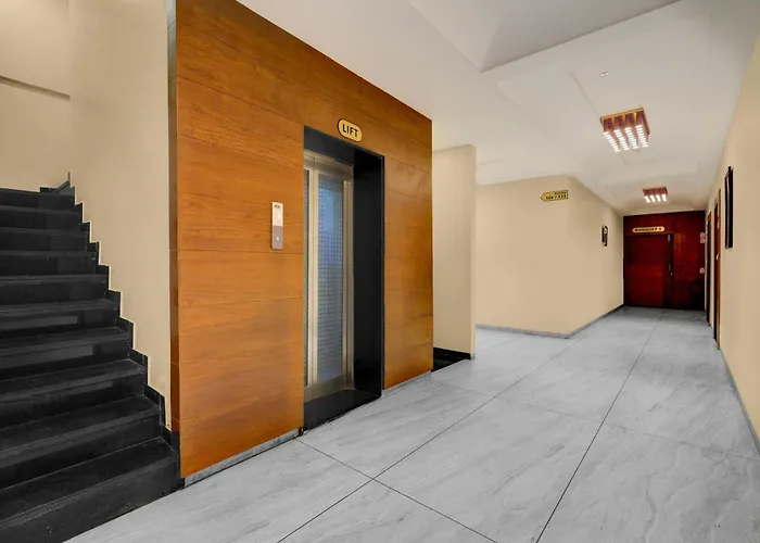 Hotel O Grand Ekta