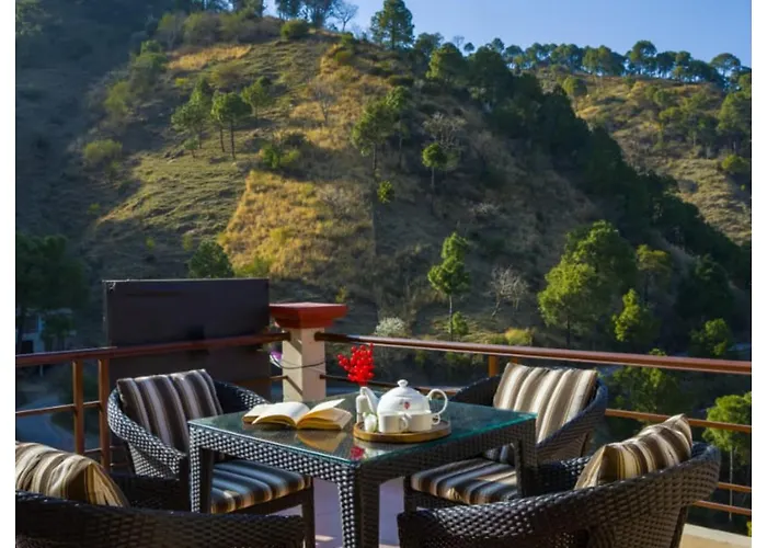 Sanskari Nivas Family Holiday Home