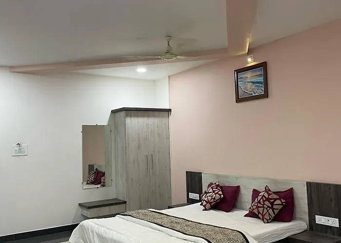 Hotel Krishna & Restaurent