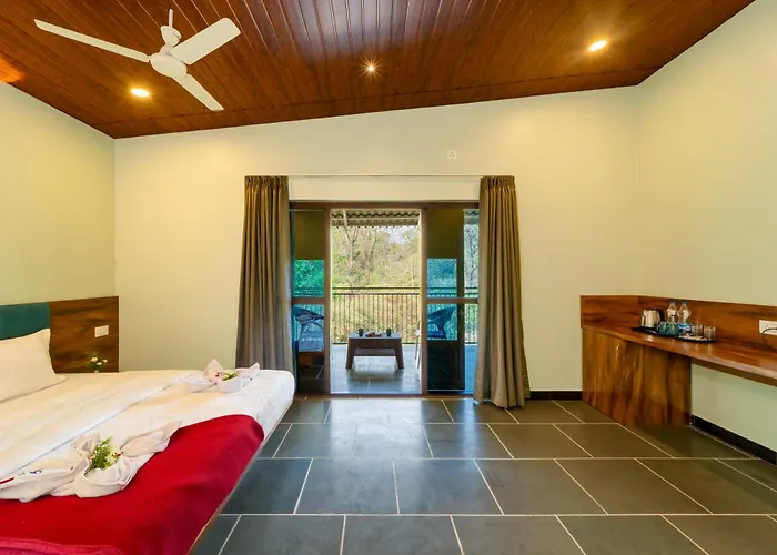 Avadale Dandeli - Heritage River Resort - Stag Groups Not Allowed