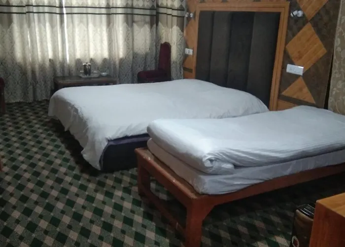 Himalyan Resorts