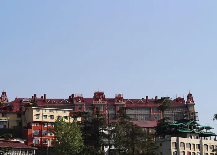 Hotel Meridian With Car Parking Shimla