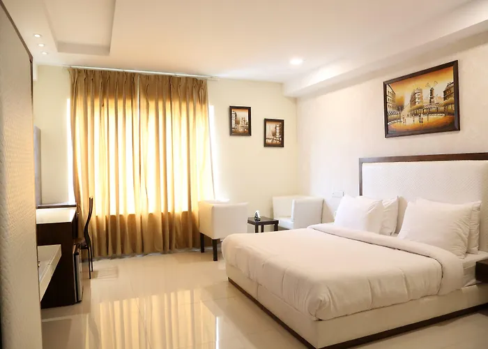 Kingdom Hotel