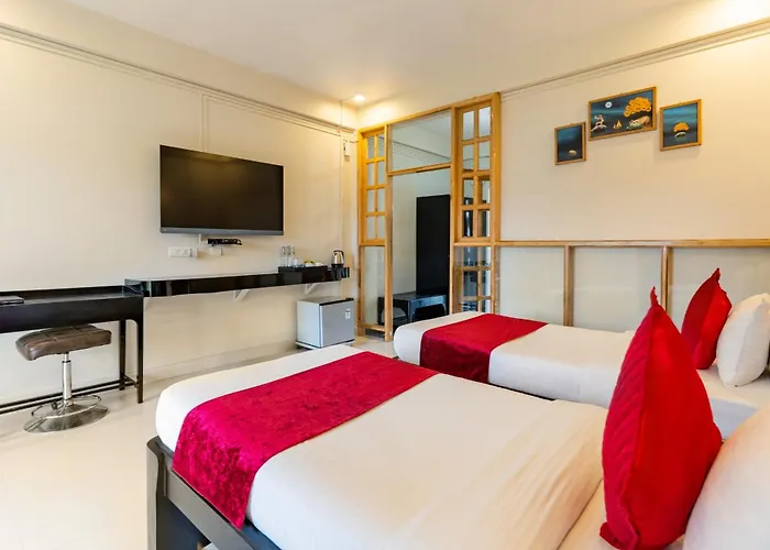 La Nicholas Lake View By Summit Hotels