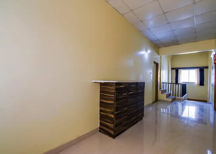 Hotel O By Oyo Dwarka Lodge
