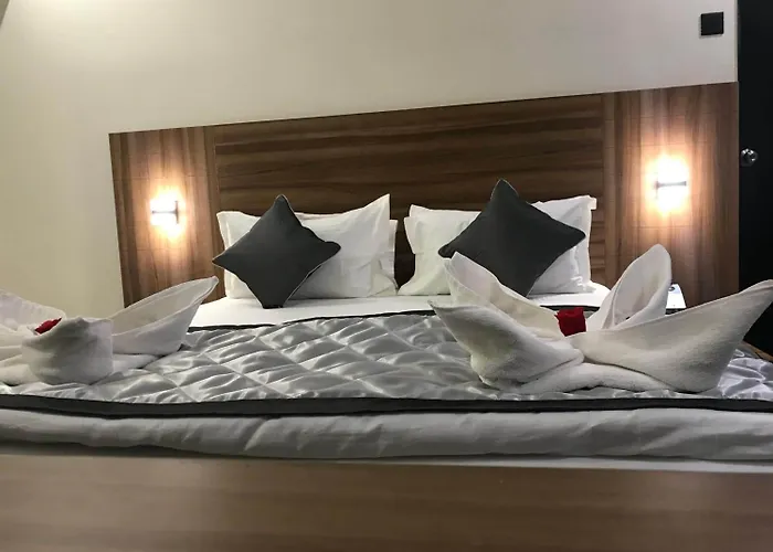 Kyriad Hotel Solapur By Othpl