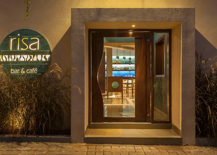 Hotel Hilltone