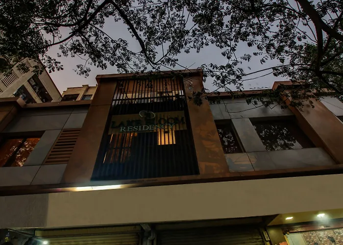 Treebo Lake Bloom Powai