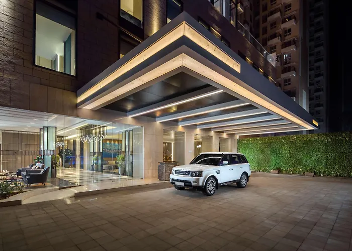 Royal Hometel Suites