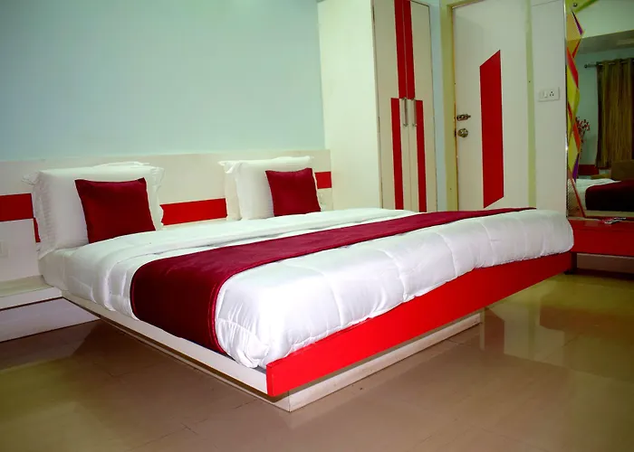 Hotel Ashapura Palace