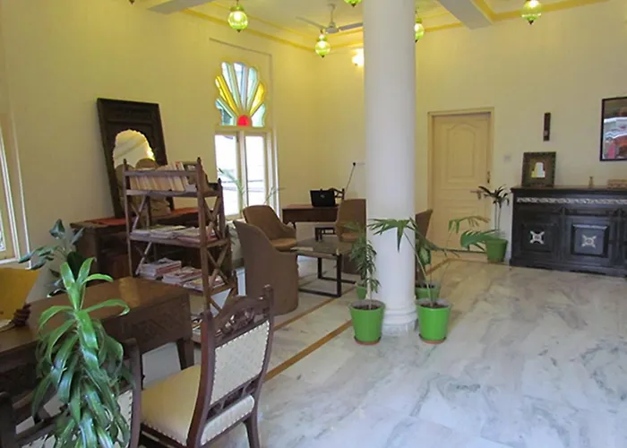 Hotel Pratap Bhawan