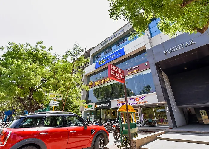 Fabexpress Relax Inn - Prahlad Nagar