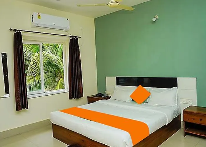 Fabhotel Ekamra Greens By Y Hotels