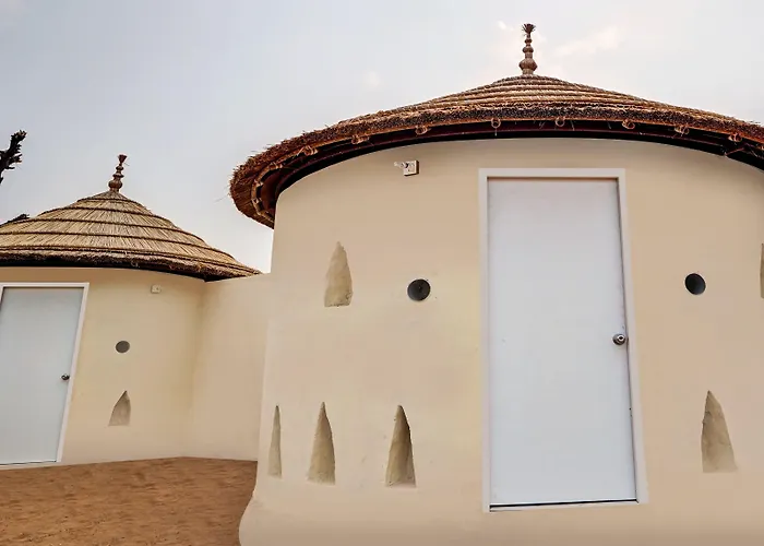 Hotel Hinduja Luxury Camp & Resort
