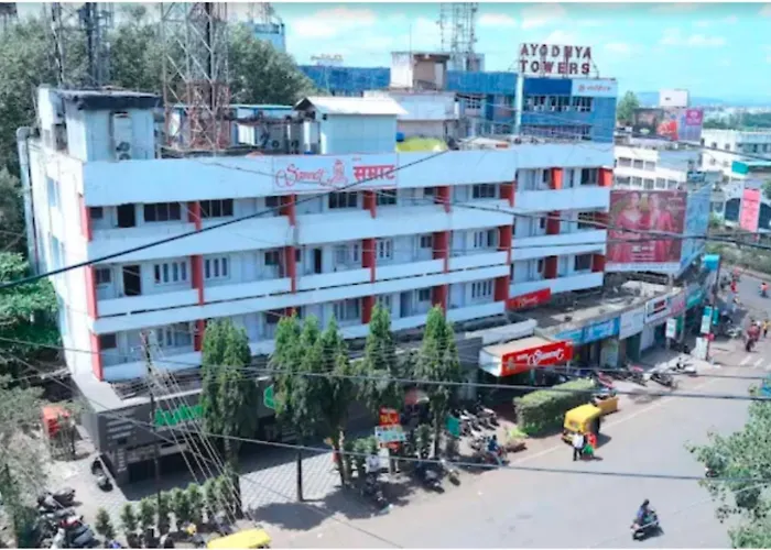 Hotel Samrat, Kolhapur