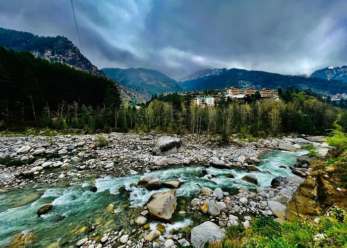 Manali Castle