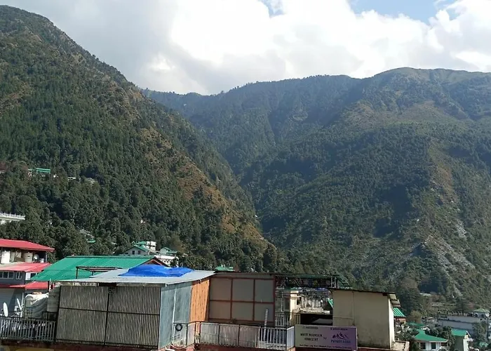 Sandeep Homestay