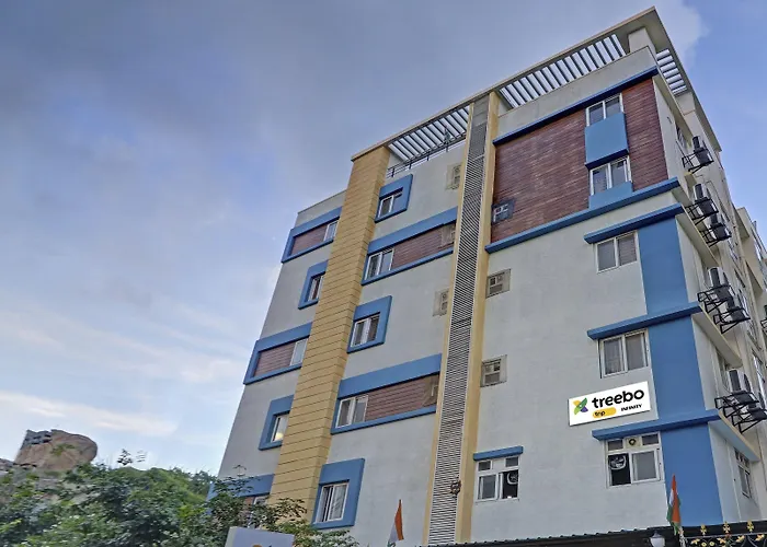 Itsy Hotels Infinity, Hitech City