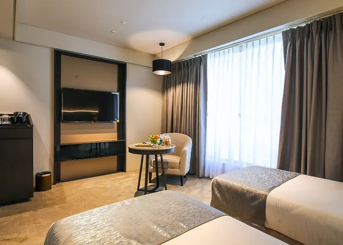 Essentia Premier Hotel Pune Wakad