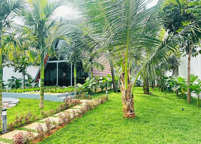 Vanasiri Resort By Travent Mug