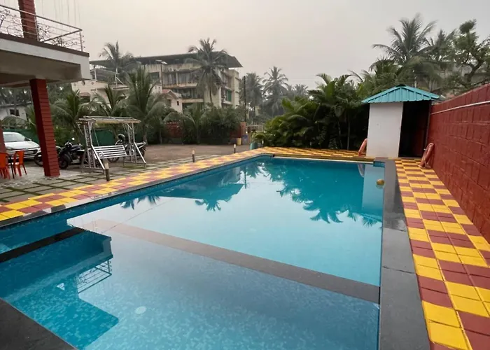 Scarlet Resort