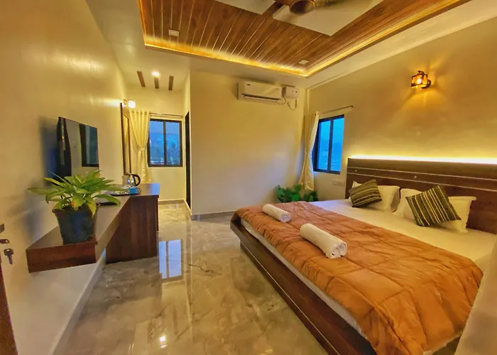 Beach Hive Resort Kashid