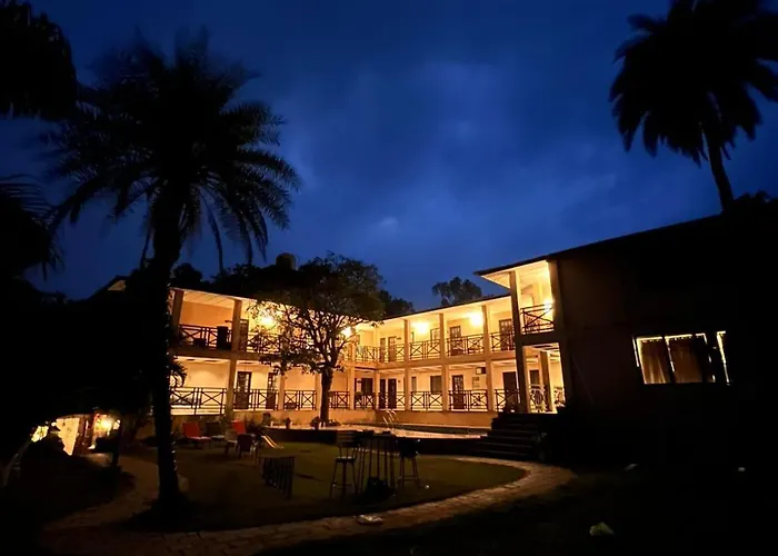 Khalsa Lake View Resort
