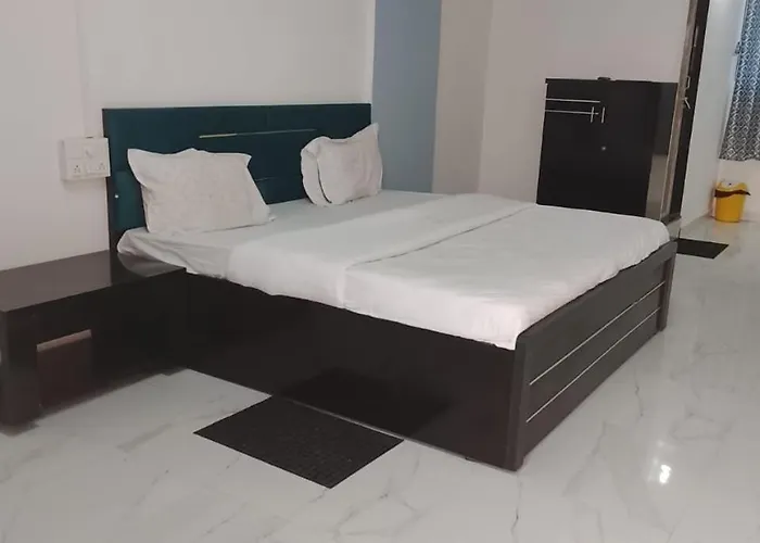 Hotel Krishna Rooms