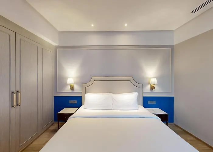 Radisson Blu Marina Hotel Connaught Place