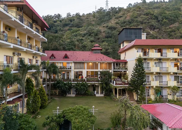 Justa Riverside Resort Srinagar