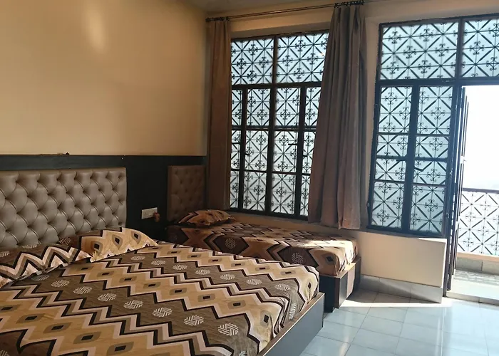 Scindhia Guest House Varanasi