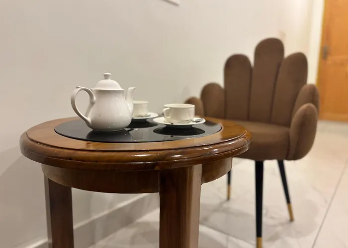 Hotel Crescent