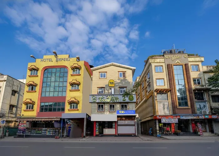 Via Ganpati 2 Hotel Siliguri