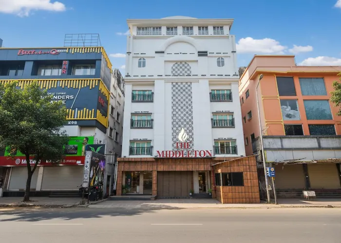 Fabhotel Prime Middleton - Nr Niladri Vihar Square Bhubaneswar