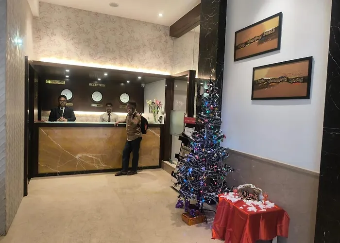 Gold Crest Business Hotel