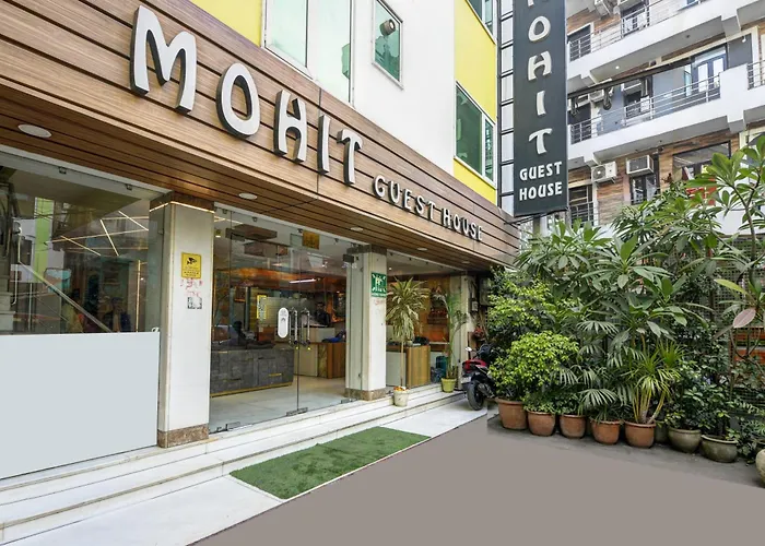 The Hotel Mohit -5 Minutes Walk From New Delhi Railway Station - Paharganj