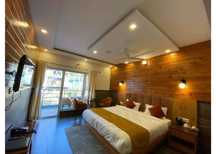 The Aesthetic Hotel & Restaurant
