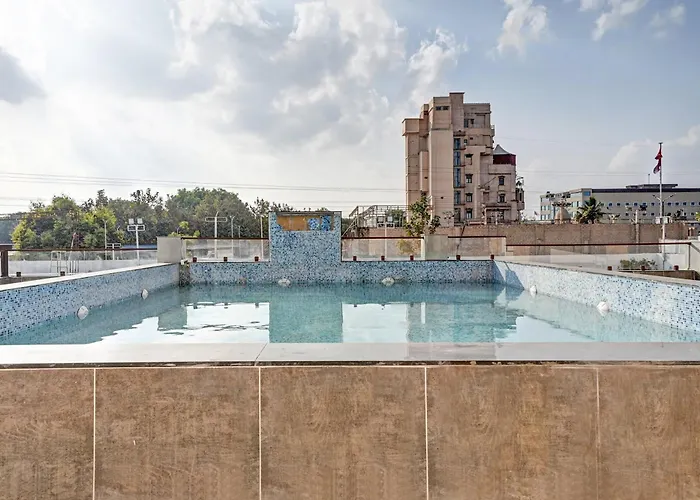 Palette - Hotel Saket Greens