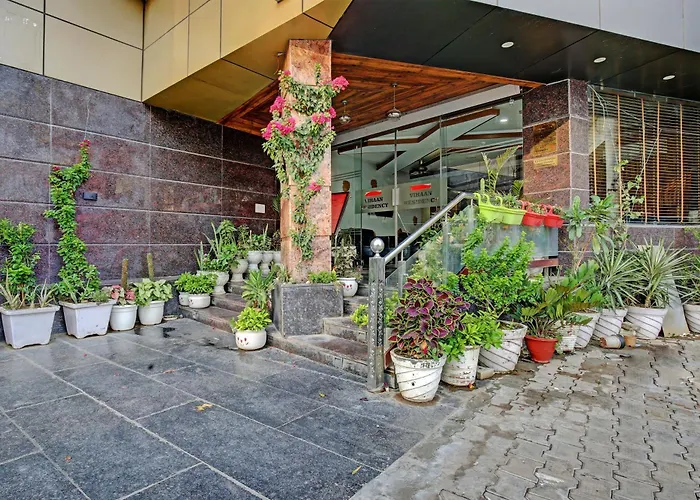 Townhouse By Oyo Eastern View Formerly Vihaan Residency