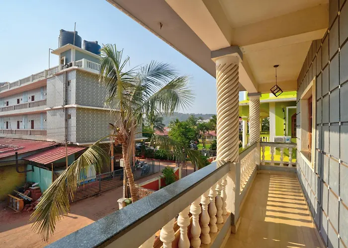 Roseal Beach Front Baga