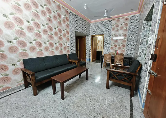 Saibala Homestay & Saibala Lodge - 2Bhk And 3 Bhk Near Cmc , Temple , Naruvi , Vit & Railway Station