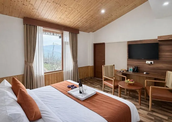 Snow Apple Resort By West Western - Central Heated Room And Air Cooled