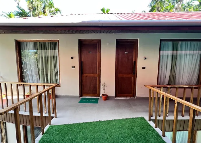 The Elysian Boutique Stays - Havelock