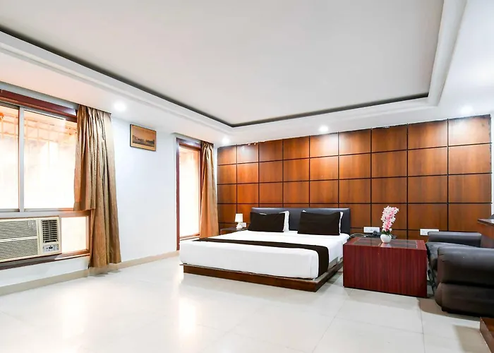 Townhouse Dhanbad Centre Point Mall
